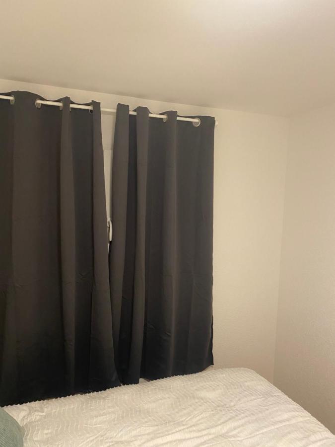 Studio Neuf Meuble Et Equipe Pres D'Autoroute. Apartamento Giez Exterior foto